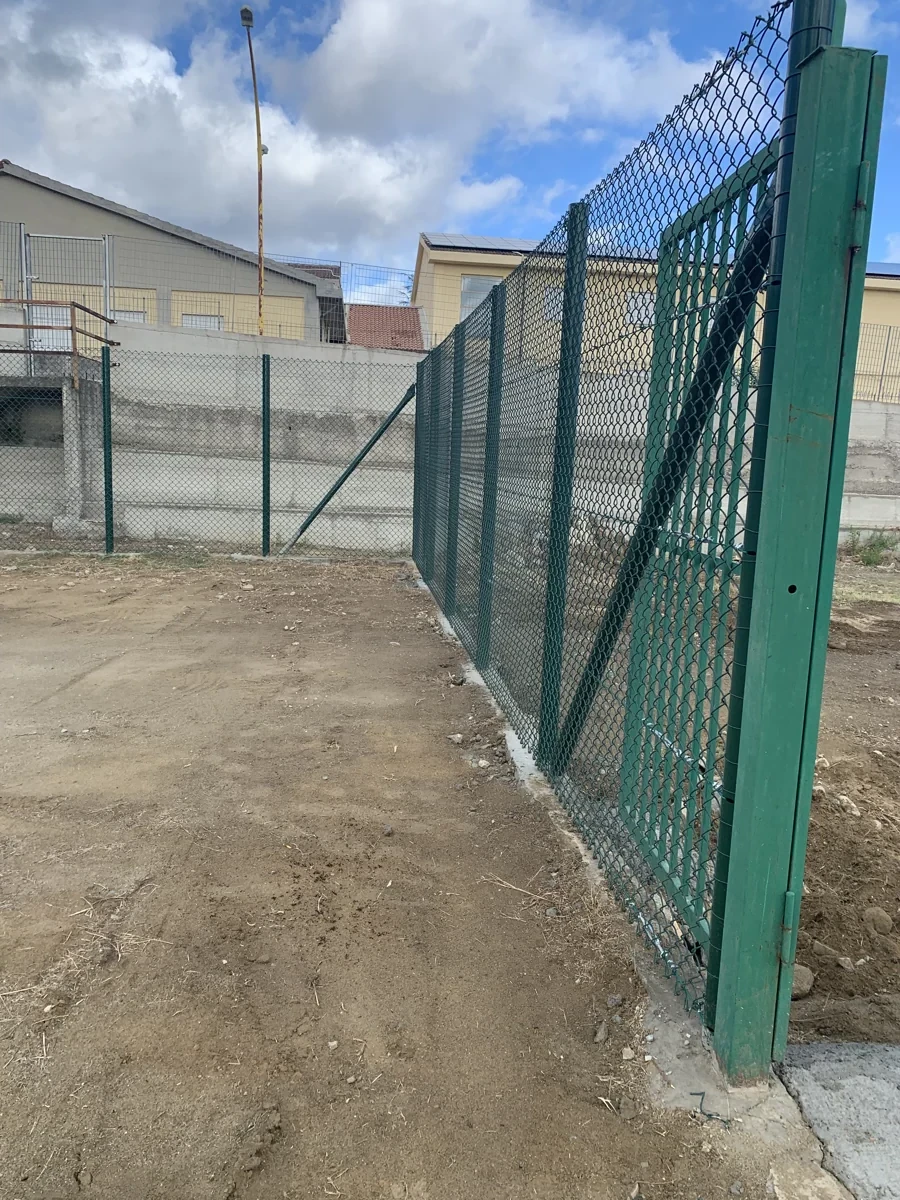 Impianto Sportivo 17